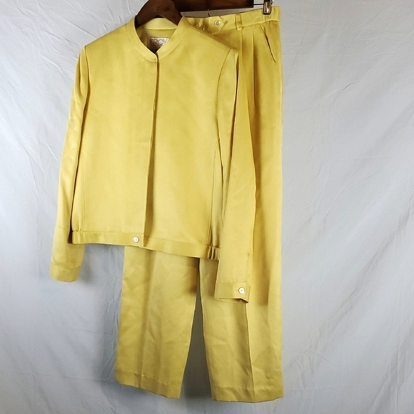 Vintage Troy Palm Desert Yellow Silk Wool Pantsuit‎ - Picture 1 of 10